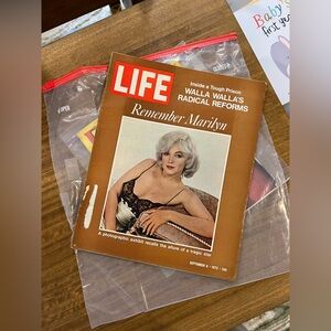 Vintage LIFE MAGAZINE — REMEMBERING MARILYN — September 1972 Special Edition